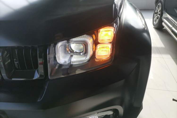 Used BAIC Off-Road BJ40 2023 2.0D Automatic Four-Wheel Drive Blade Hero Edition Adventurer Type