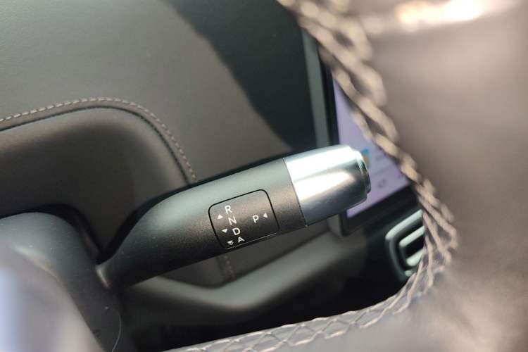 Used Li Auto L8 2023 Max model
