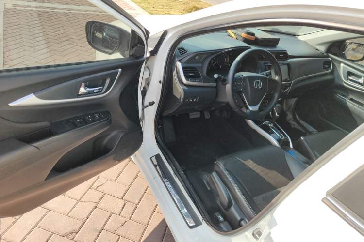 Used Honda Crider 2016 1.8L CVT Luxury Edition