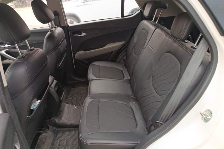 Used Baojun 510 2017 1.5L Manual Fashion Model
