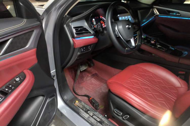 Used Changan CS85 COUPE 2019 2.0T Automatic Version China V Standard
