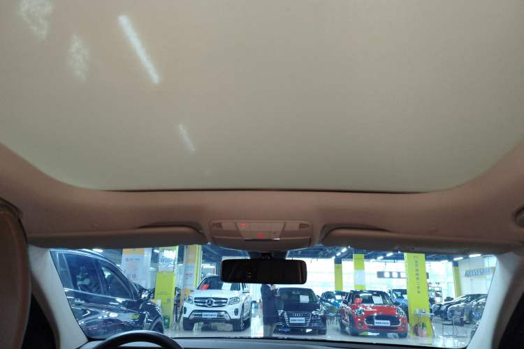 Used Mercedes-Benz E-Class 2022 Updated E 300 L Luxury Edition
