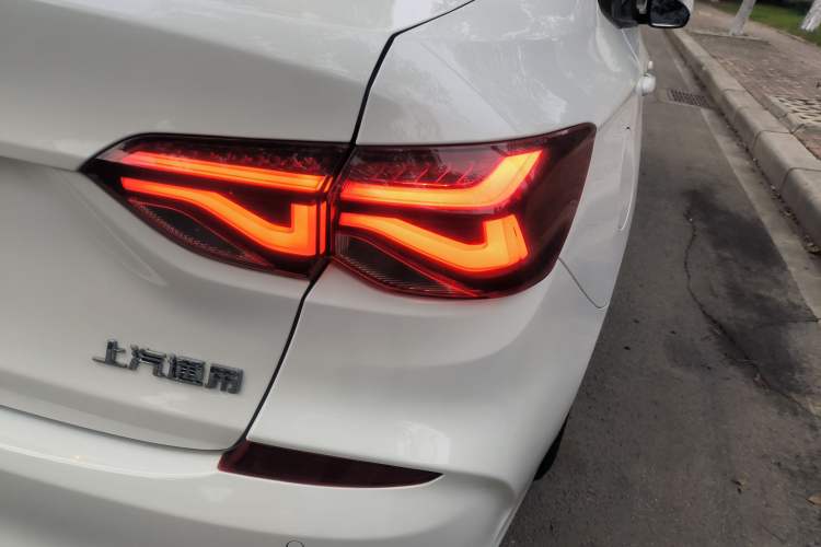 Used Chevrolet Monza 2020 320 Automatic Enjoyment Edition