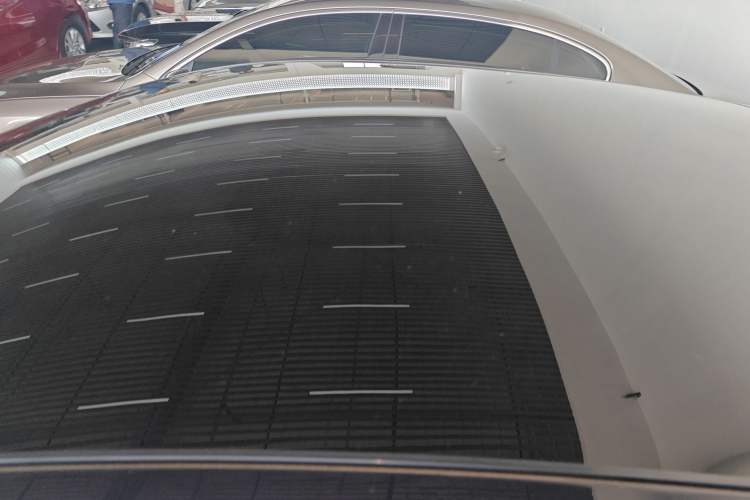 Used Changan UNI-V 2025 Model Third-Generation 2.0T Dynamic Edition