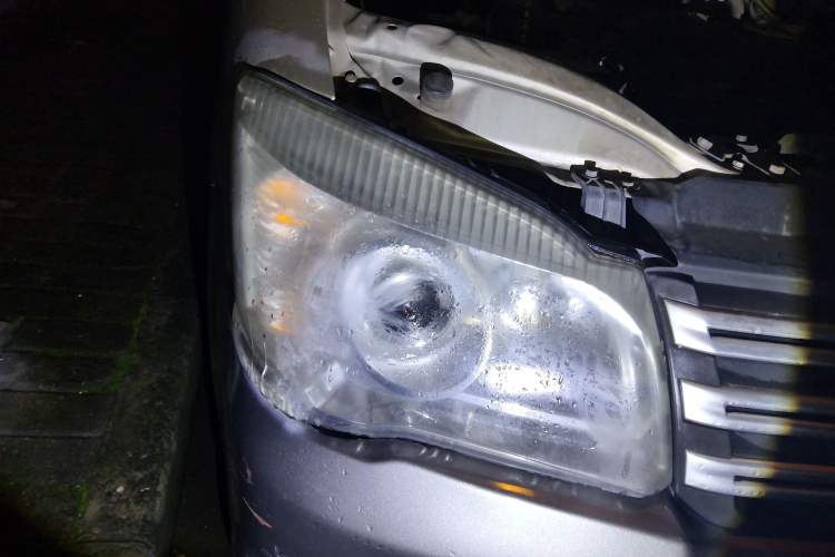 Used FORTHING Lingzhi 2015 M3 1.6L 7-Seater Comfort Model
