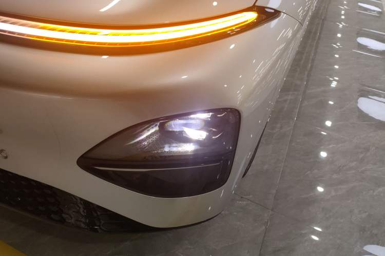 Used XPeng G6 2025 625 Long-Range Max Flagship Edition
