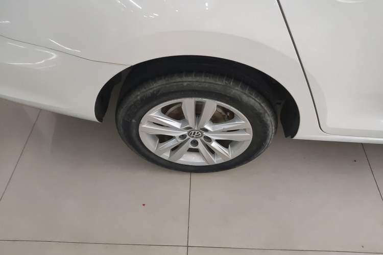 Used Volkswagen Santana 2016 1.6L Automatic Comfort Edition