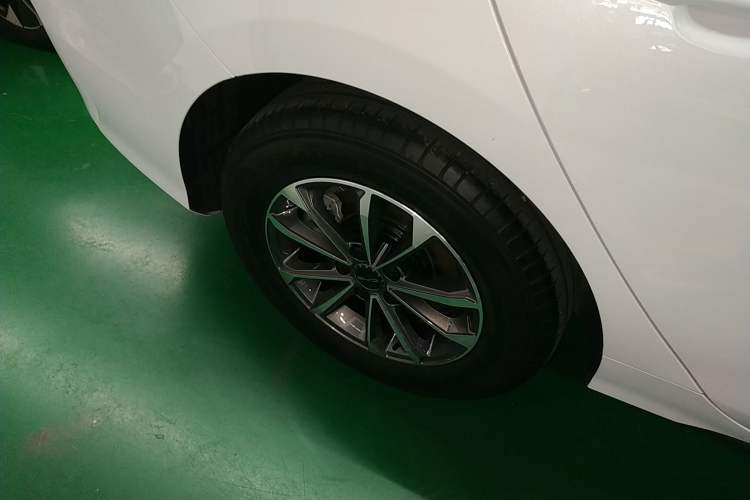 Used BYD Destroyer 05 2024 HONOR Edition DM-i 55KM Luxury Model
