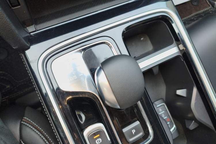 Used GAC Trumpchi GS8 2021 390T Two-Wheel-Drive Dark Knight Edition