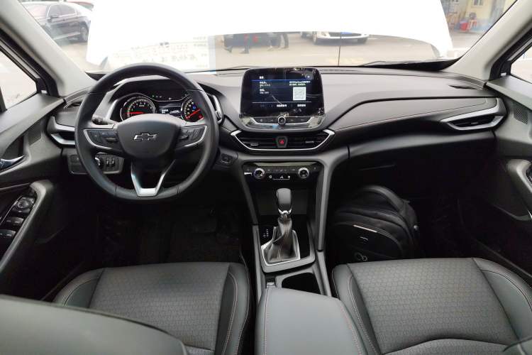 Used Chevrolet Orlando 2020 Light Hybrid Redline 530T Automatic Enjoyment Edition (5+2 Models)
