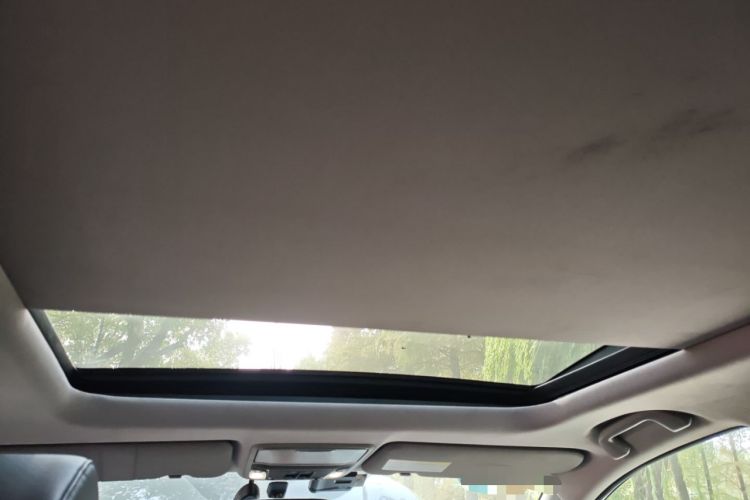 Used Honda CR-V 2017 240TURBO CVT Front-Wheel Drive Fashion Edition
