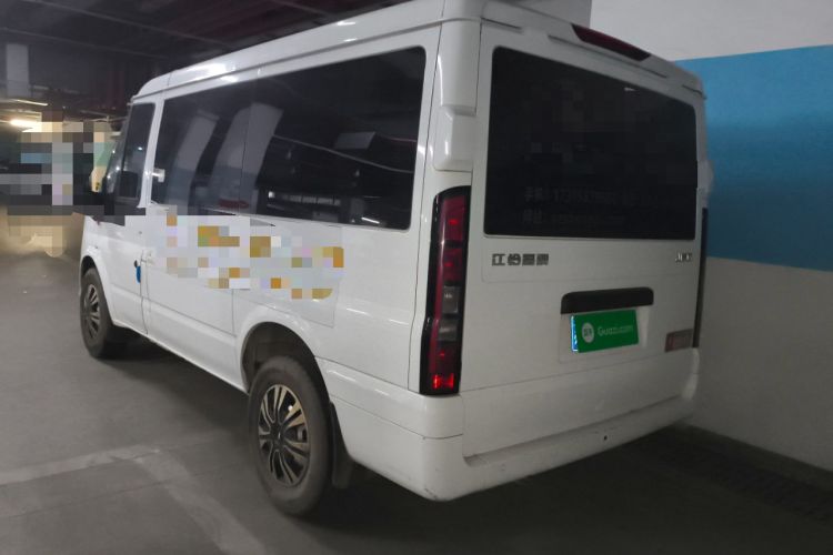 Used JMC Fushun 2022 2.0T Manual Multi-Function Passenger Vehicle Short Wheelbase Low Roof 6-Seater
