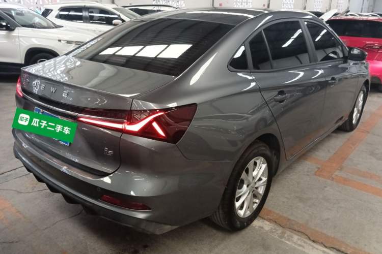 Used Roewe i5 2023 1.5L Manual Comfort Edition

