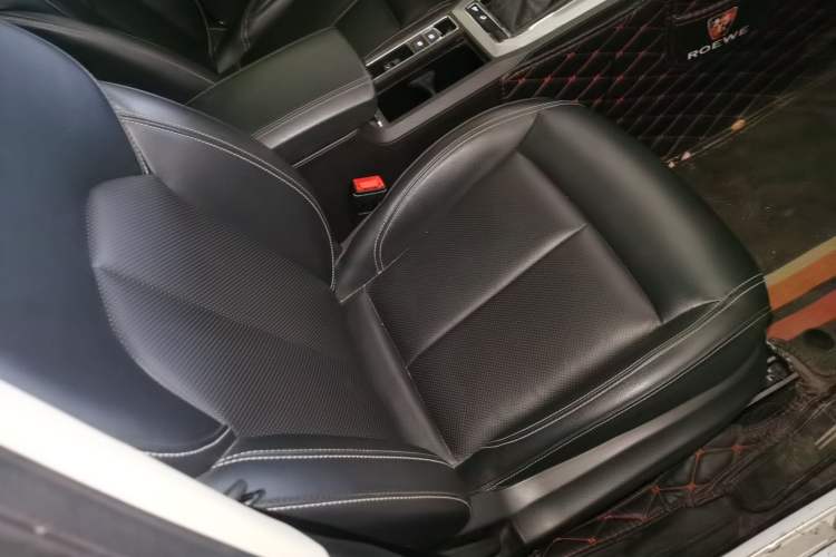 Used Roewe RX5 2019 20T Two-Wheel Drive Automatic Ali Smart Connectivity Platinum Edition