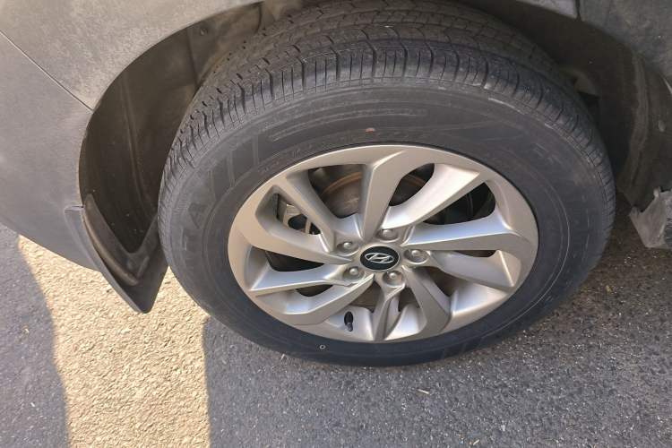 Used Hyundai Tucson 2015 1.6T Dual-Clutch Two-Wheel-Drive Smart Model
