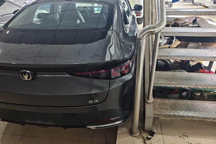 Used Changan Eado DD 2023 Blue Whale NE 1.5T GDI DCT Luxury Edition