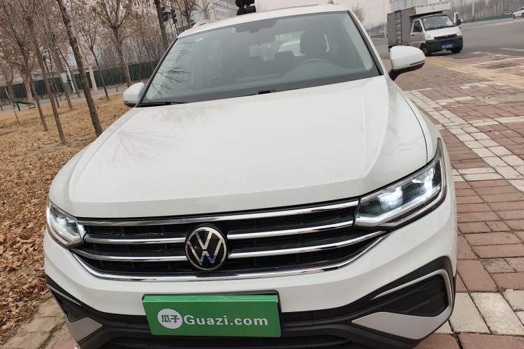 Used Volkswagen Tiguan L 2024 300TSI Automatic Two-Wheel Drive Smart Edition
