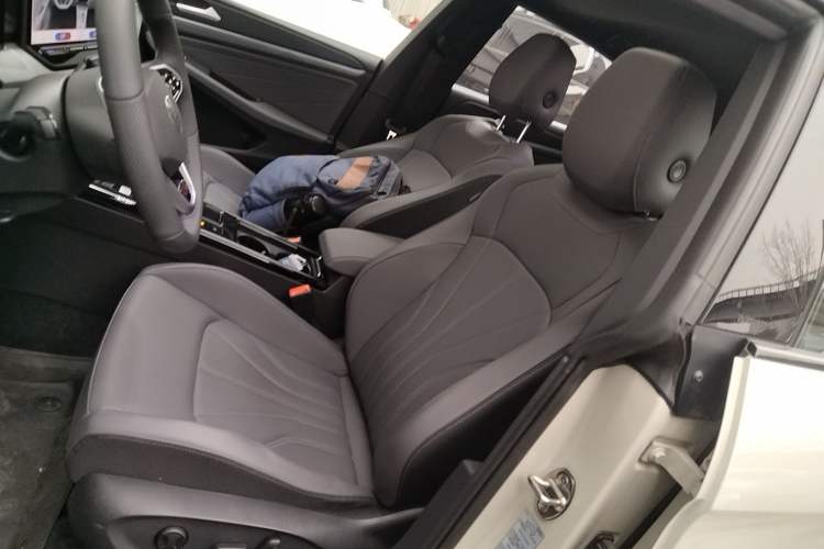 Used Volkswagen Lamando 2026 Lavida L GTS 380TSI Lingfeng Millionth Anniversary Edition