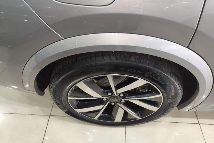 Used Li Auto L8 2023 Max model
