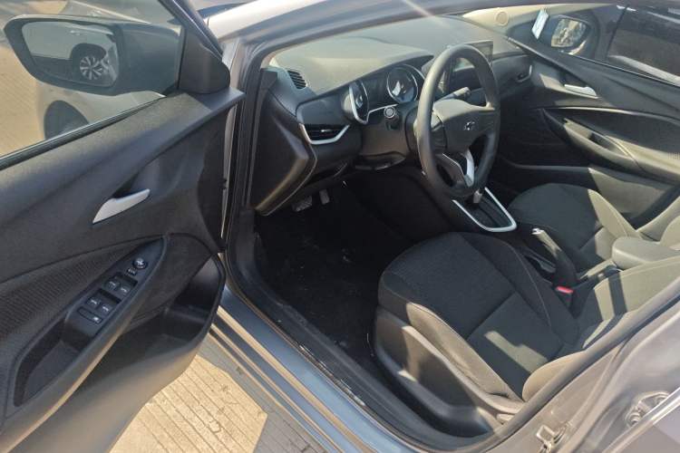 Used Chevrolet Cavalier 2022 325T Automatic Enjoyment Edition
