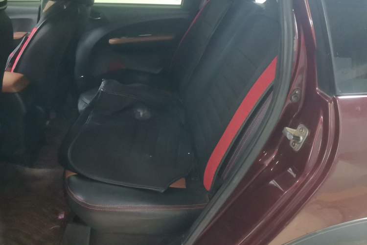 Used FORTHING Joyear X5 2015 1.6L Manual Luxury Model
