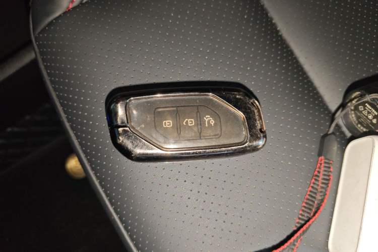 Used FORTHING T5 EVO 2021 1.5TD DCT Diamond Edition