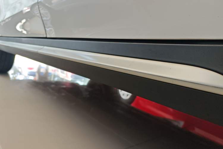 Used Roewe RX5 2020 20T Automatic Ali Smart Connectivity Beyond Intelligent Edition
