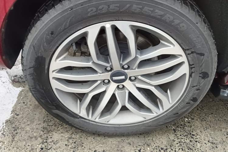 Used Wey VV5 2019 Upgraded Model 2.0T Two-Wheel Drive Ultra-Luxury Version China V Standard