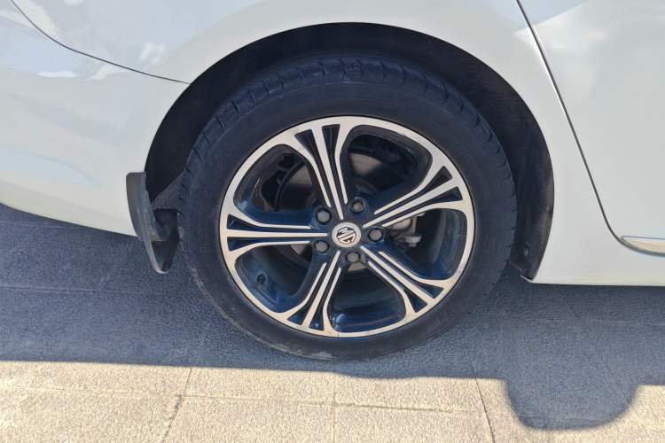 Used MG 6 2017 20T Automatic Luxury Smart Connect Version China V Standard