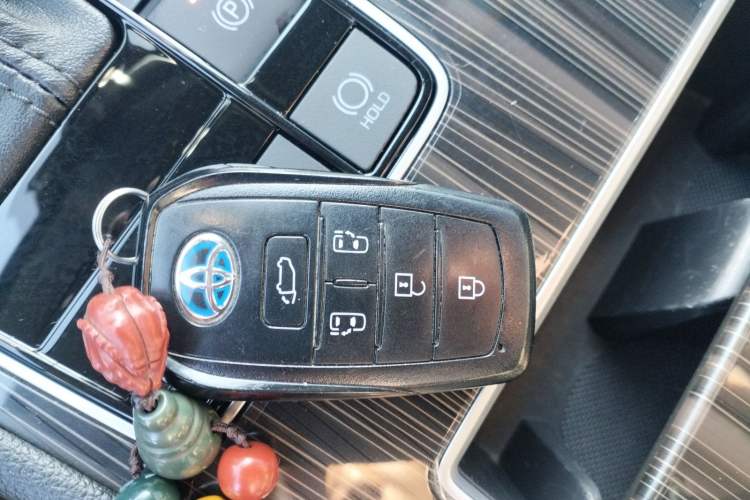 Used Toyota Sienna 2021 2.5L Hybrid Premium Edition
