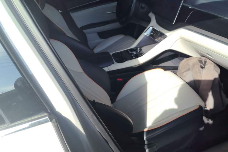 Used BYD Song PLUS New Energy 2024 Honor Edition EV 520km Luxury Model