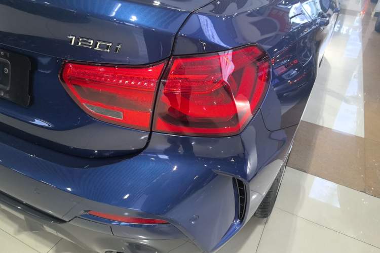 Used BMW 1 Series 2021 120i M Sport Night Edition
