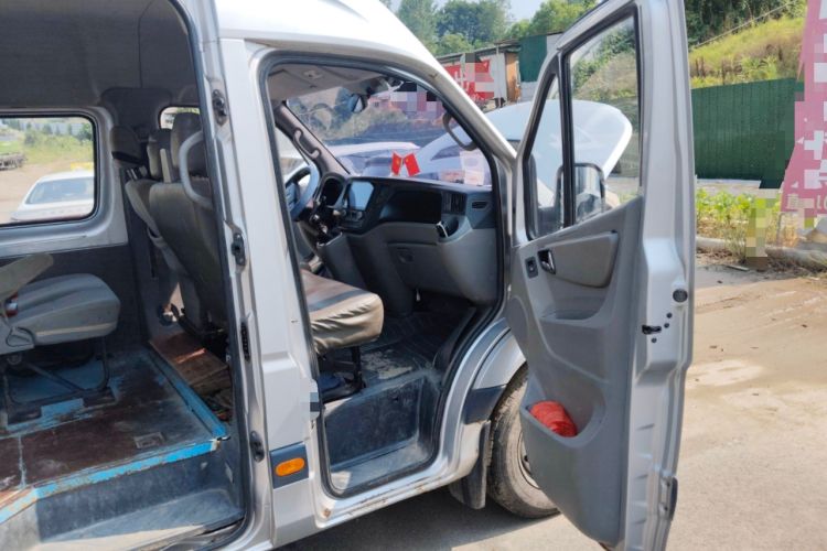 Used Foton Toano 2016 2.5T Commercial Version Long Wheelbase 4J25TC1
