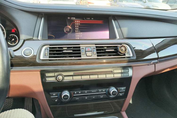 Used BMW 7 Series 2014 730Li Premium Edition