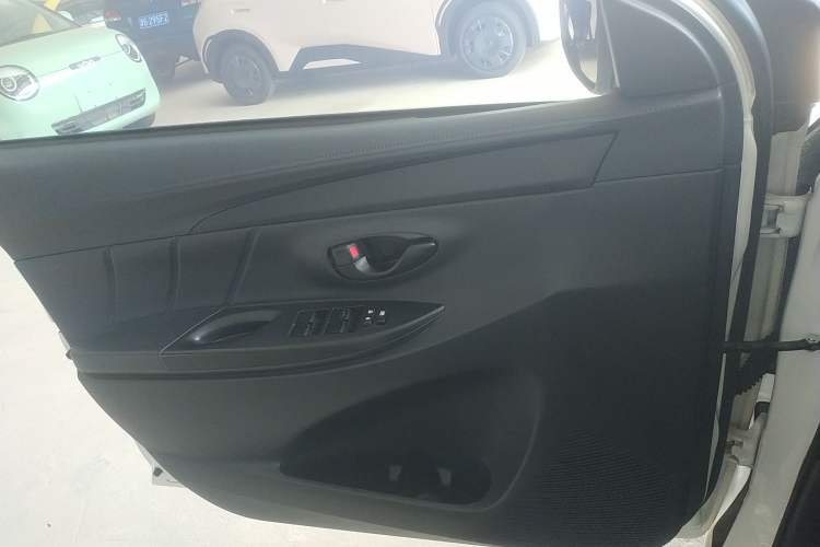 Used Toyota YARiS L 2021 1.5L CVT Leading Edition