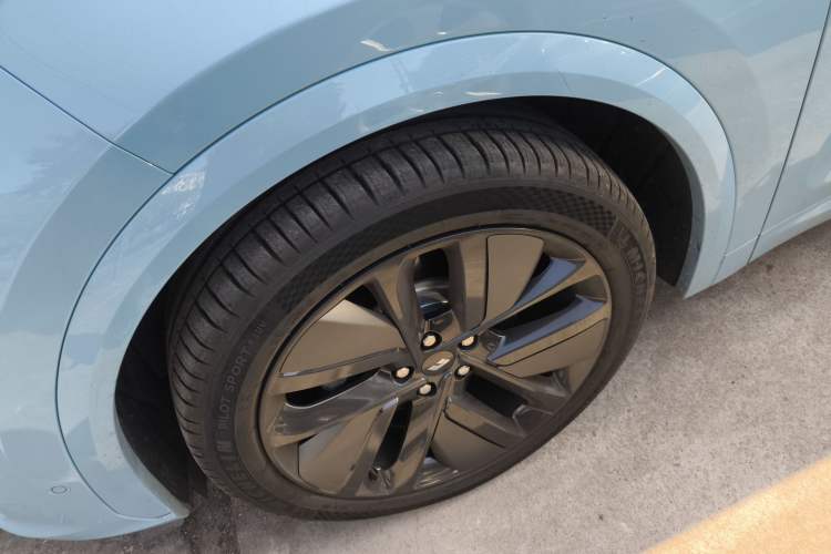 Used Li Auto L7 2024 Ultra Model
