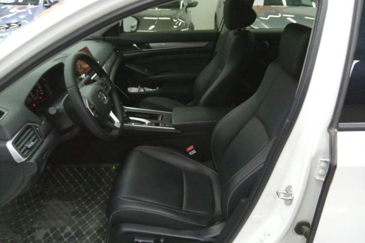 Used Honda Inspire 2019 260TURBO Elegant Edition China VI Emission Standard
