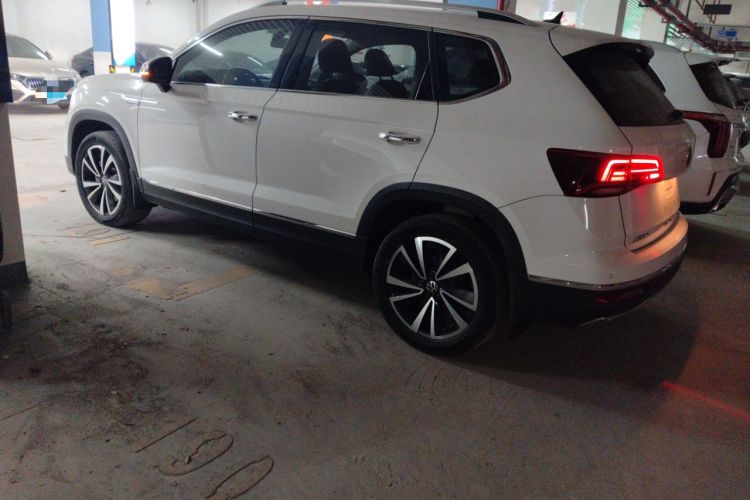 Used Volkswagen Tharu 2022 330TSI Four-Wheel Drive Luxury Edition
