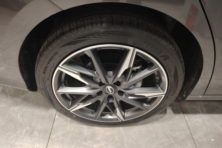 Used GAC Trumpchi EMPOW 2024 270T DCT Yingbao S Edition
