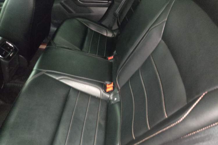 Used Volkswagen Lamando 2018 230TSI DSG Fashion Edition
