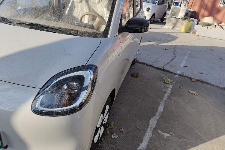 Used Wuling Hongguang MINIEV 2025 Four-Door Version Advanced Edition

