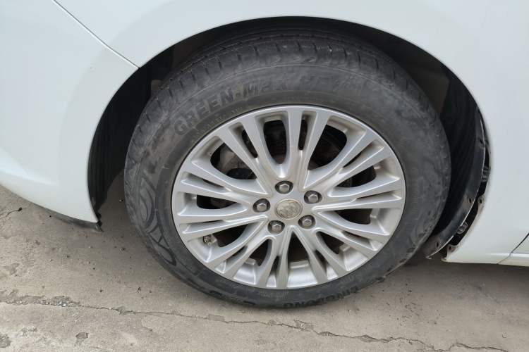 Used Buick GT 2017 15N Manual Elite Version
