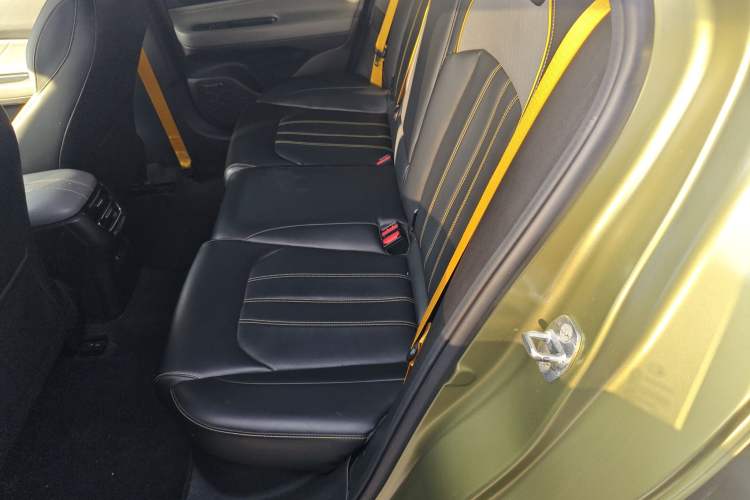 Used GAC Trumpchi EMPOW 2021 270T DCT J16 Version
