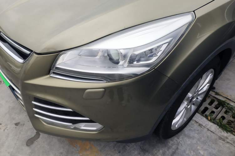 Used Ford Kuga 2015 2.0L GTDi Four-Wheel Drive Prestige Model