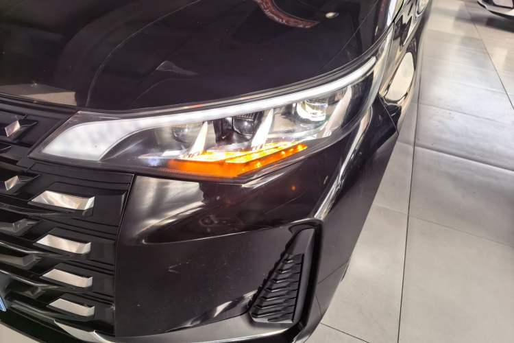 Used GAC Trumpchi M6 2023 PRO 270T DCT Luxury Edition