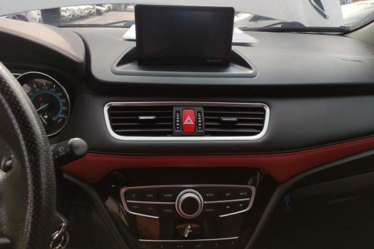 Used Haval H1 2016 Revised Version Blue Badge 1.5L AMT Luxury Edition