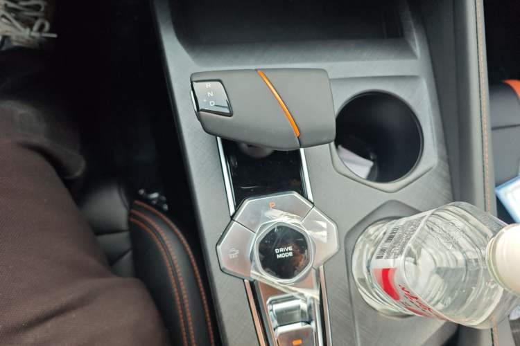 Used Changan UNI-V 2024 1.5T Prestige Edition
