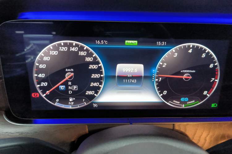 Used Mercedes-Benz E-Class 2020 Facelift E 260 L