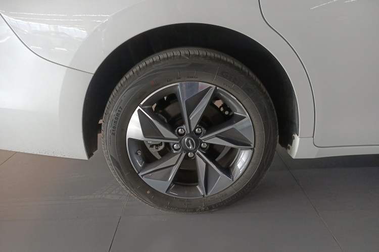 Used GAC Trumpchi M6 2023 PRO 270T DCT Luxury Edition
