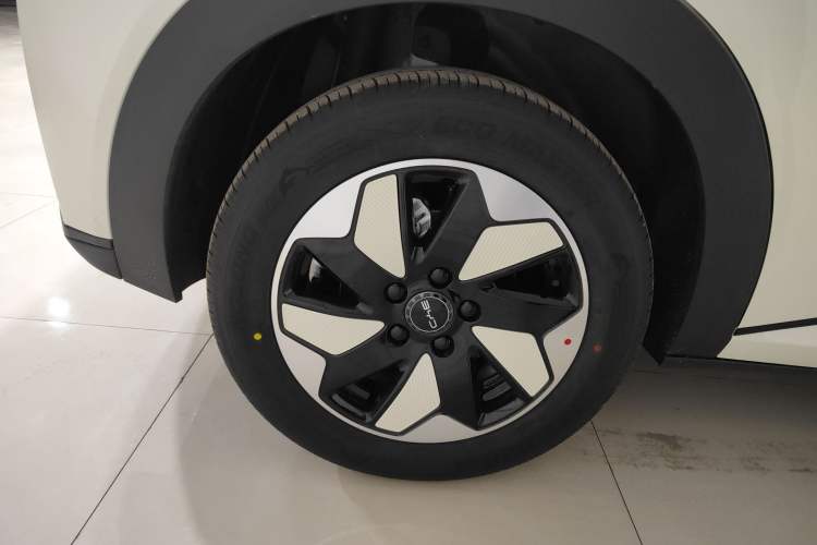 Used BYD Dolphin 2025 420km Free Edition
